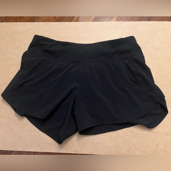 Lululemon Speed up shorts 4’ Low rise - Picture 1 of 3